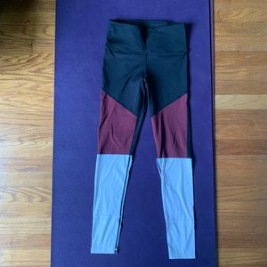 Whisper Hi Waisted Activewear Leggings